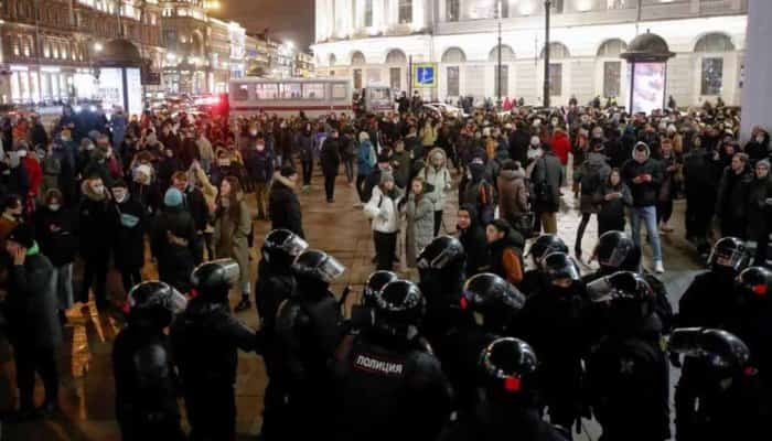 VIDEO. Rusia a interzis orice manifestație anti-război. Avertisment pentru protestatari